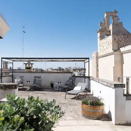 Palazzo Charlie Panzió Lecce