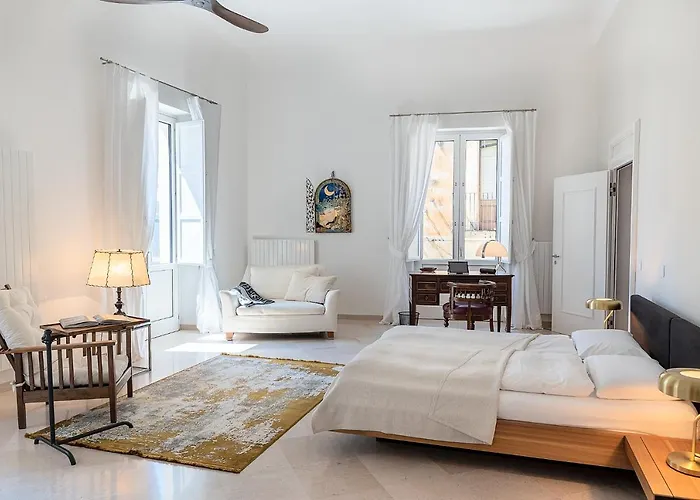 B&B Palazzo Charlie 4*