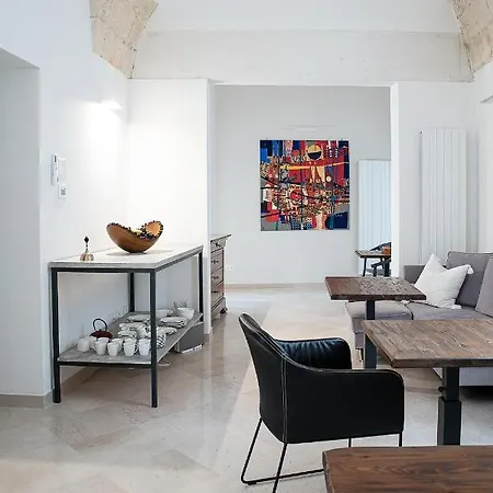 Palazzo Charlie לינה וארוחת בוקר