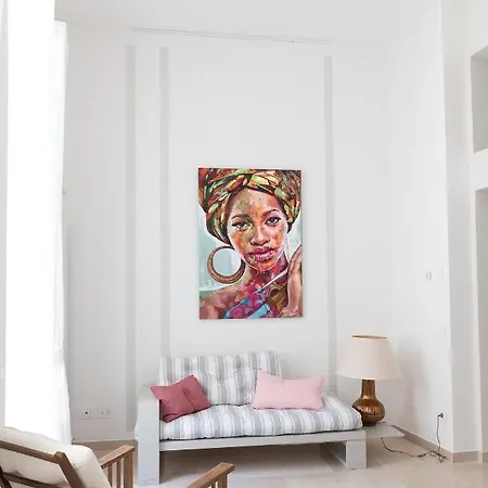 לינה וארוחת בוקר Palazzo Charlie לצ'ה