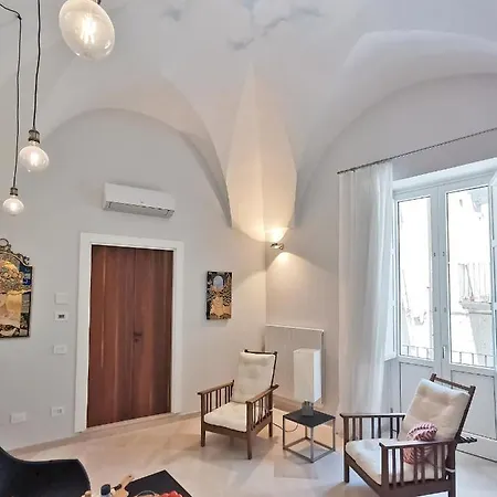 לינה וארוחת בוקר Palazzo Charlie *