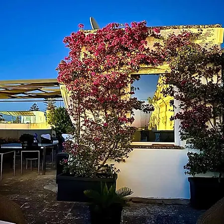 Palazzo Charlie Frühstückspension 4*