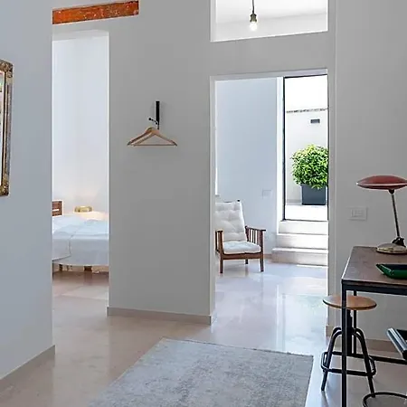 Bed & Breakfast Palazzo Charlie Lecce