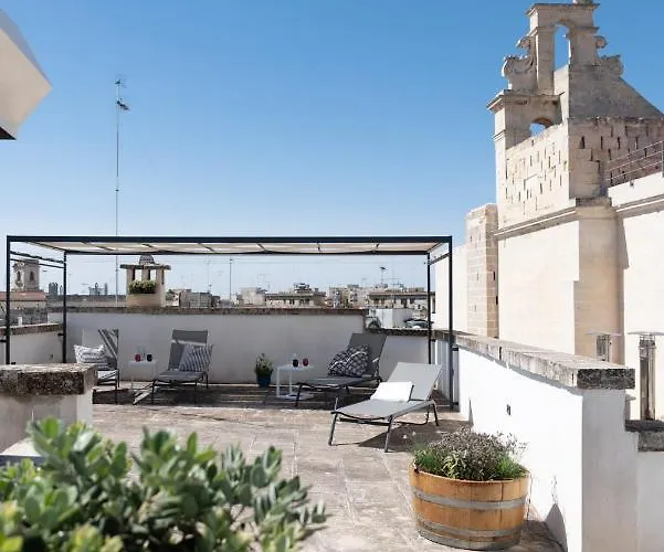 Palazzo Charlie فندق مبيت وإفطار ليتشي