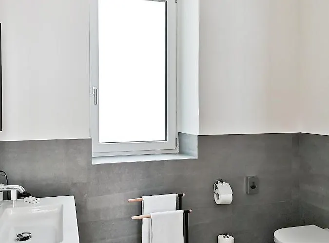 Palazzo Charlie לינה וארוחת בוקר