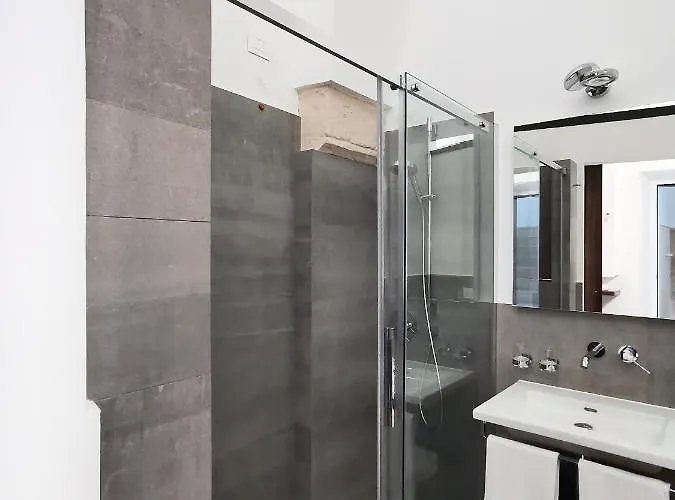 Palazzo Charlie לינה וארוחת בוקר